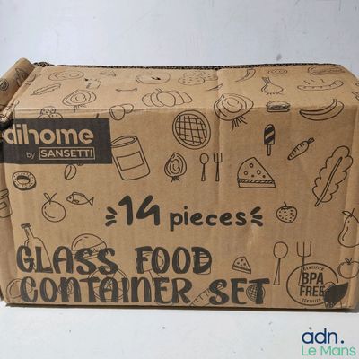 une boîte en carton contenant de la nourriture