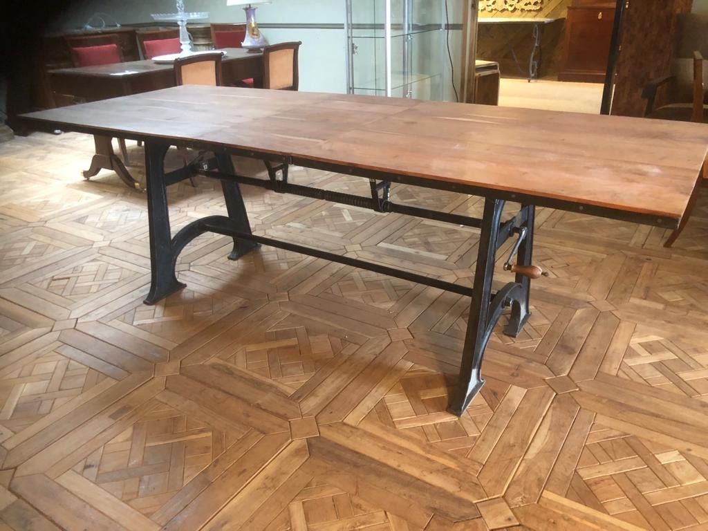 Objets d'art & Curiosités