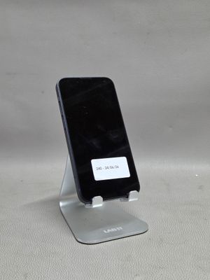 un téléphone portable posé sur un support