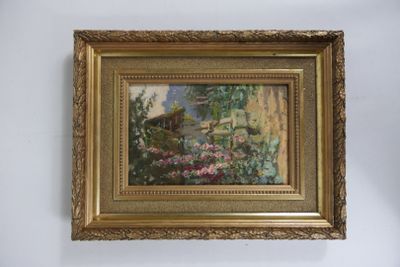 une photo d'un tableau accroché au mur
