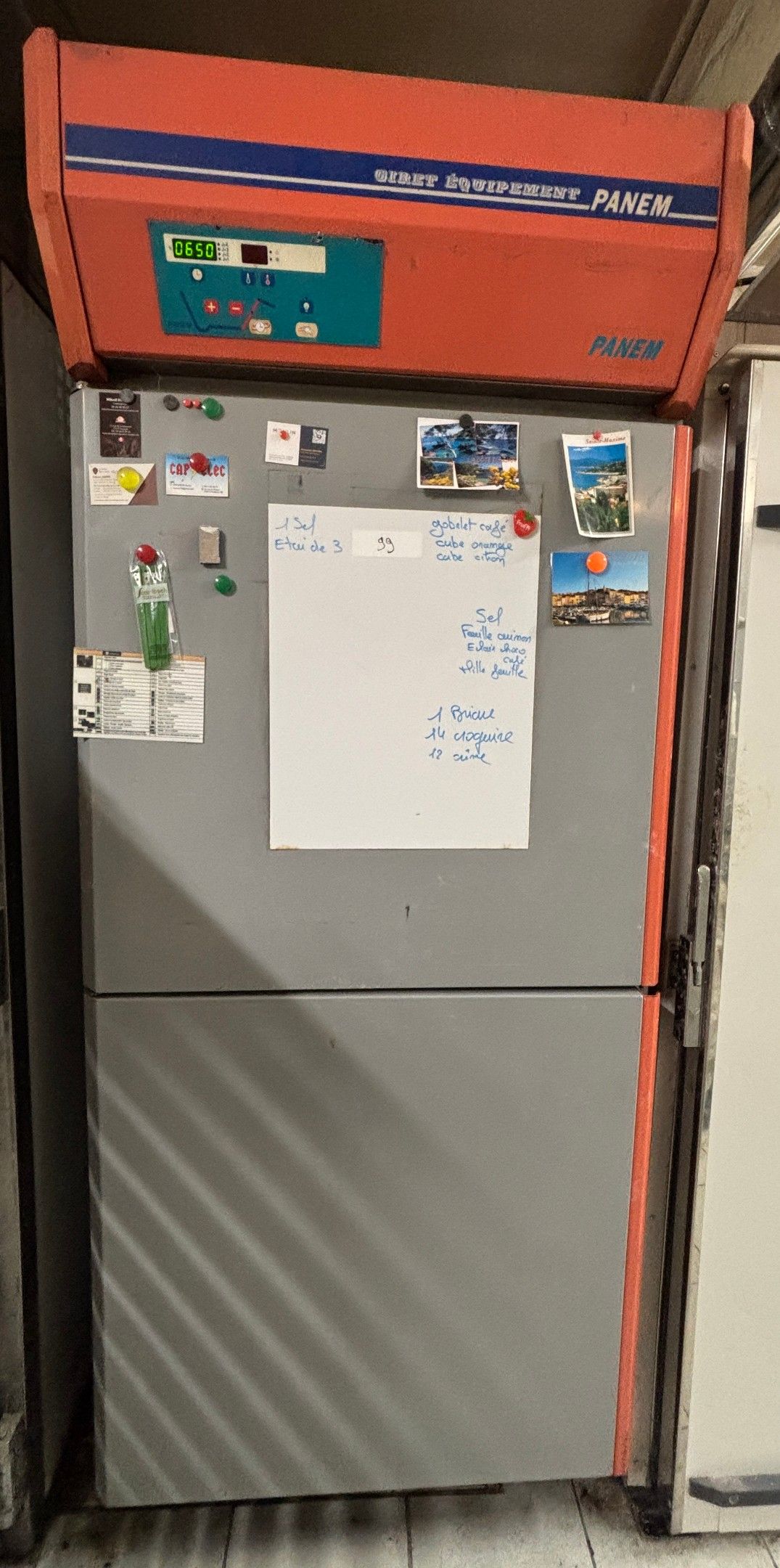 Chambre de pousse programmable PANEM - Deux portes, Groupe intégré