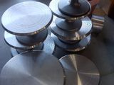 a lot of metal plates stacked on top of each other