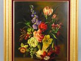 peinture d'un vase de fleurs sur une table dans un cadre doré