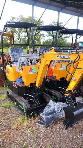 Mini pelle Carter CT10 900kg, moteur Koop 192F diesel, déport de ...