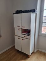 1 commode à 3 tiroirs en bois peint en blanc ; 2 placards de… (photo 5)