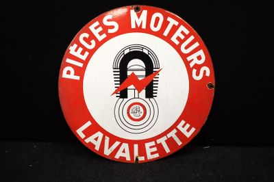 une image représentant un panneau rouge et blanc sur lequel figure une flèche rouge