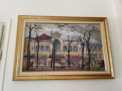 a picture of a painting hanging on the wall