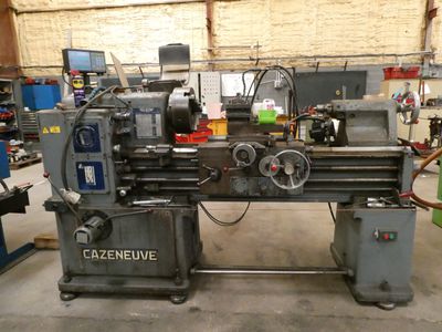 a picture of a machine that is in a workshop