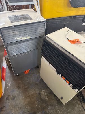 Lot déshumidificateur(test branchement electrique ok) et cha… - Photo 1