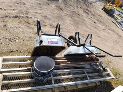 Lot comprenant : - 2 Rampes de chargement Environ 2,5 m - 2 … - Photo 1