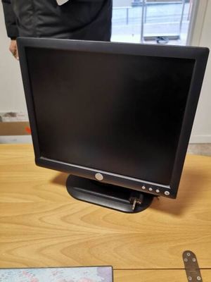 Ensemble de matériel informatique comprenant: