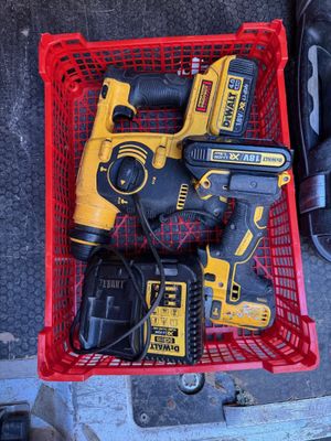 Lot comprenant : - Photo 1