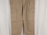 men ' s khaki cargo pants, size 32