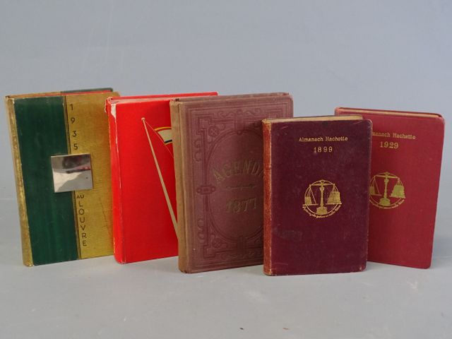 5 agendas almanach : Hachette 1899,1929, les grands magasins du L...