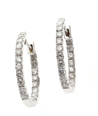 Paire de CREOLES en or gris 750 °/°° ornées d'une ligne de d…