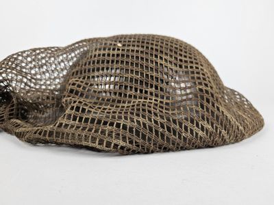 un sac en filet posé sur une table