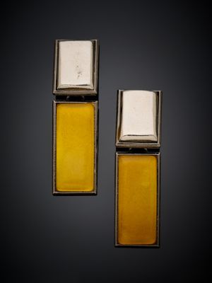 paire de boutons de manchette en argent et émail jaune