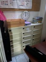 Ensemble de mobilier de bureau comprenant: (photo 2)