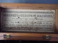 Electrothérapie (Machine Magneto Electrique) (Coffret bois) … (photo 2)
