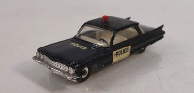 DINKY TOYS GB: Cadillac "62" police, réf 258, noir uni, stic…