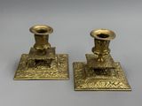 paire de chandeliers anciens en laiton