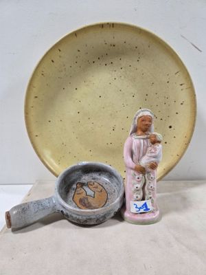 Lot de 3 céramiques vintage : une vierge à l' enfant signée …