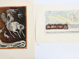 Il y a deux tableaux accrochés au mur : l'un représente un cheval et l'autre représente un cheval.