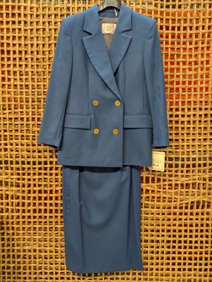 WEILL - Ensemble tailleurs 2 pièces - Jupe et veste - Taille…