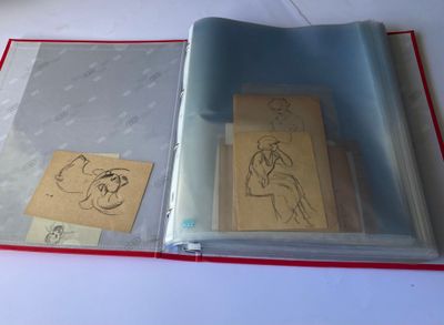 une photo d'un livre sur lequel figure le dessin d'une femme