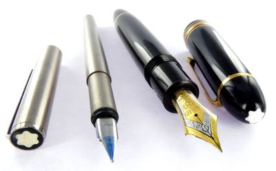 trois stylos posés les uns à côté des autres sur une table
