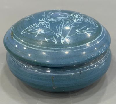 Travail moderne Boite couverte de forme ronde en céramique é…