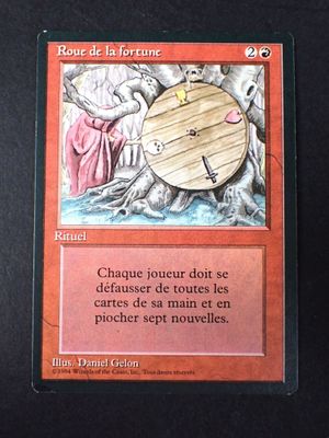 une photo d'une carte sur laquelle figure l'image d'une horloge