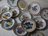 a lot of plates that are on a table