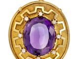 un pendentif en améthorate et diamants, signé Van Cleef