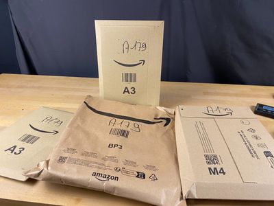Lot de 4 colis Mystère (Retour Amazon,NPAI ,Adresse incomplè…