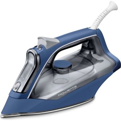 un fer à repasser bleu et argent posé sur une surface blanche