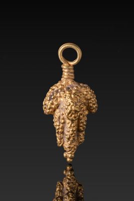 Pendentif Grec EN OR Fin Carats Raisin