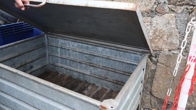 Bac acier et couvercle capacité 2 tonnes 120x75x62