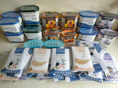 21 absorbeurs d'humidité + 74 sachets de parfums multi usage