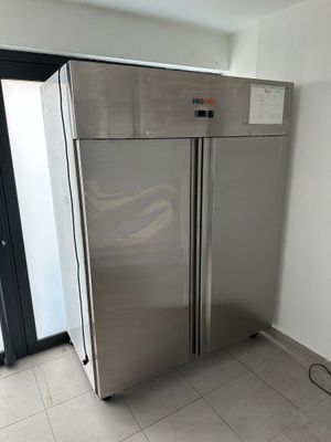 LOT VOLONTAIRE 1 Armoire frigorifique inox froid positif de …