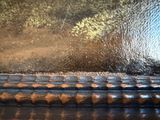 a picture of a close up of a window sill