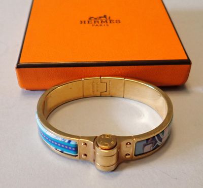 Hermès - Paris : bracelet métal doré émaillé modèle "Charniè…