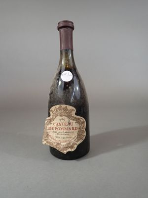a bottle of wine that is sitting on a table