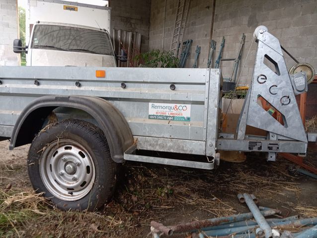 Remorque bagagère galvanisée PTAC 500 kgs. Vendu sur désignation....