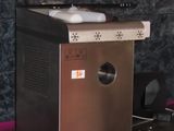 an image of a toaster sitting on a counter