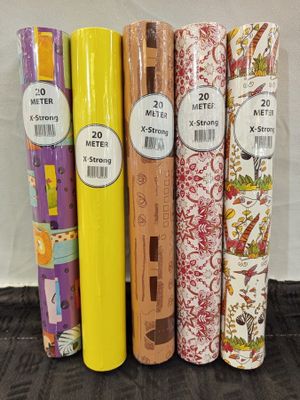 Lot de 120 rouleaux de papier peint de marque X-STRONG - dif…