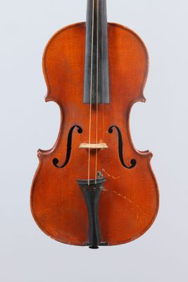 Violon 3/4 Mirecourt XXème ; portant étiquette apocryphe Str…