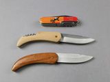 three different types of knives that are on the table