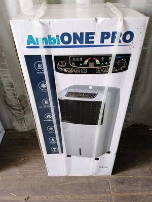 une boîte contenant une machine