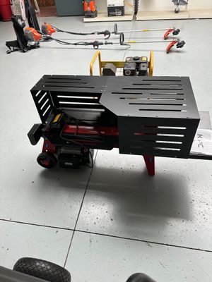 a table that has a tool on it in a garage